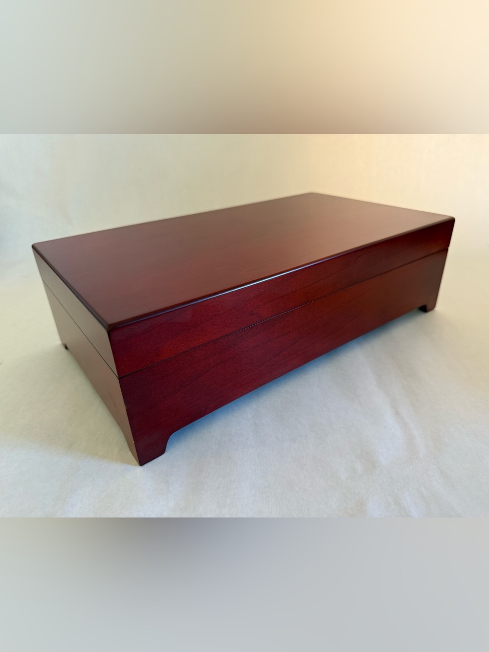 The Bradford Exchange Cherry Red Wooden Keepsake Box